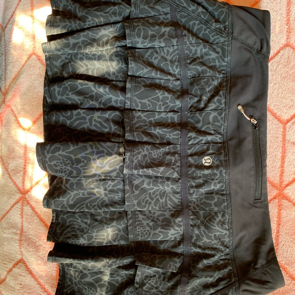 Lululemon tennis skirt